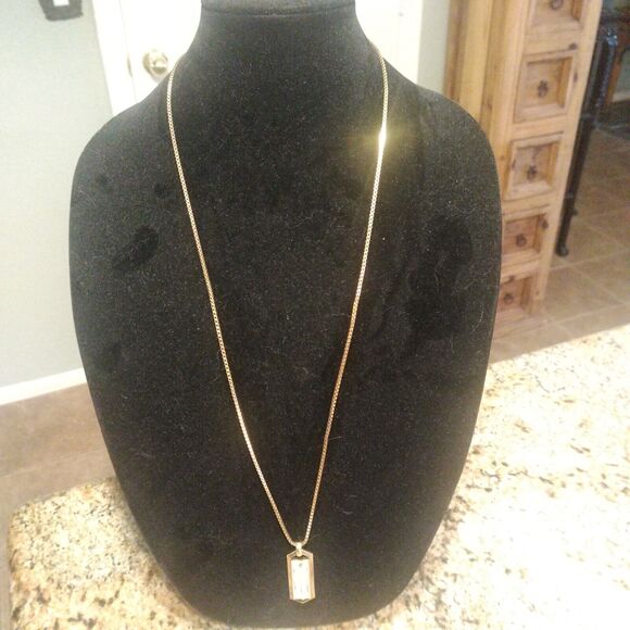 Vintage Ann Taylor Gold-tone Clear Emerald Cut Crystal Long Crystal Necklace - Picture 3 of 10